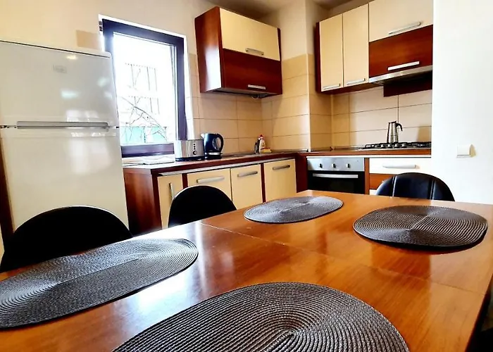 Grandville * Βουκουρέστι