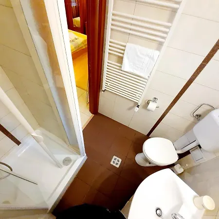 Grandville Apartman