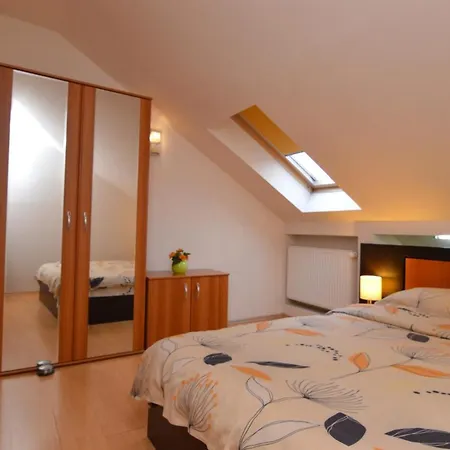 Grandville * ブカレスト